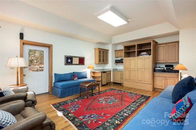 132 Red Bird Circle, Lake Toxaway, NC 28747