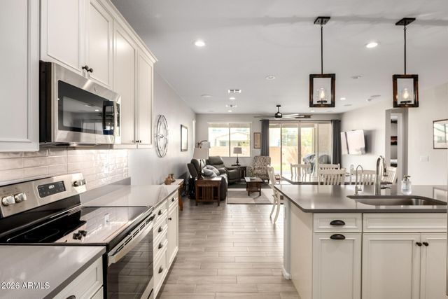 2054 E ENTORO Drive, Casa Grande, AZ 85122