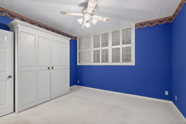 11390 Twelve Oaks Way 420, North Palm Beach, FL 33408