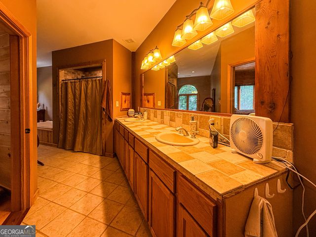 187 Still Water Way, Demorest, GA 30535