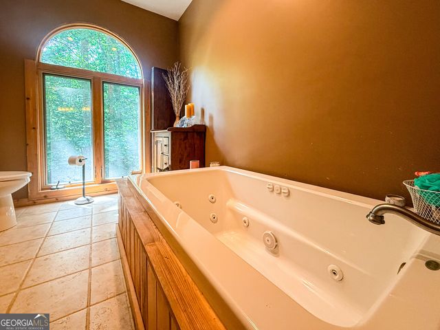 187 Still Water Way, Demorest, GA 30535