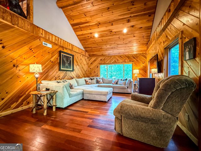 187 Still Water Way, Demorest, GA 30535