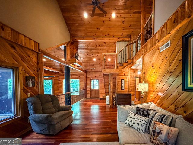 187 Still Water Way, Demorest, GA 30535