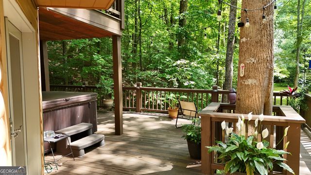 187 Still Water Way, Demorest, GA 30535