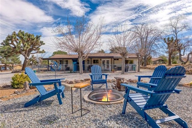 7432 Dumosa, Yucca Valley, CA 92284