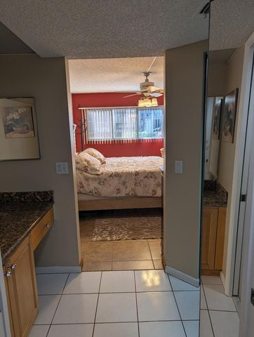 800 SW 137th Avenue 112 G, Pembroke Pines, FL 33027