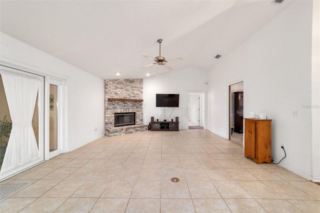 4807 SE 14TH STREET, Ocala, FL 34471