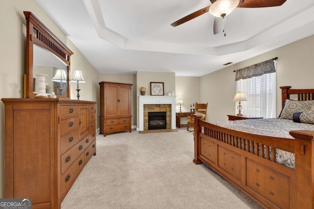 3 Westwood Lake Drive, Newnan, GA 30263