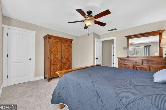 3 Westwood Lake Drive, Newnan, GA 30263