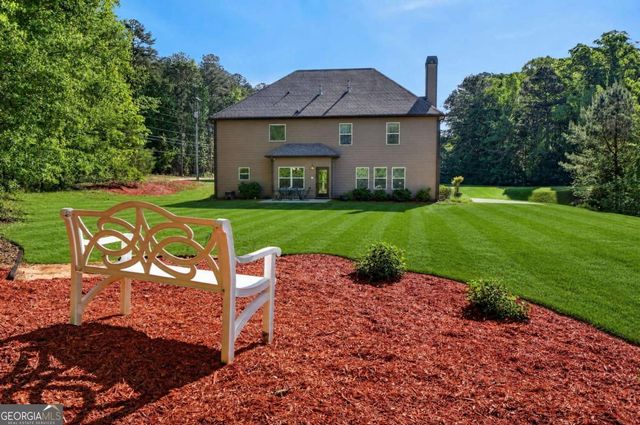 3 Westwood Lake Drive, Newnan, GA 30263