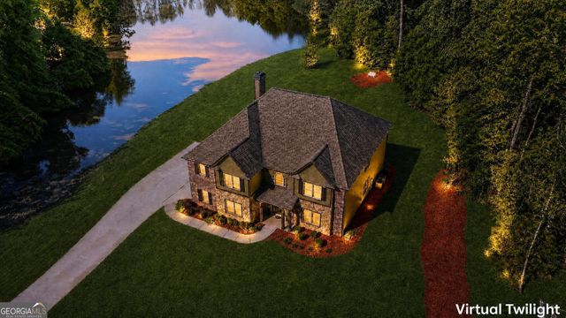 3 Westwood Lake Drive, Newnan, GA 30263