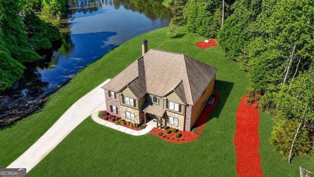 3 Westwood Lake Drive, Newnan, GA 30263
