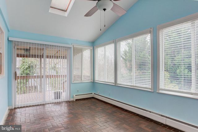 1905 RICHMOND AVE, Woodbridge, VA 22191