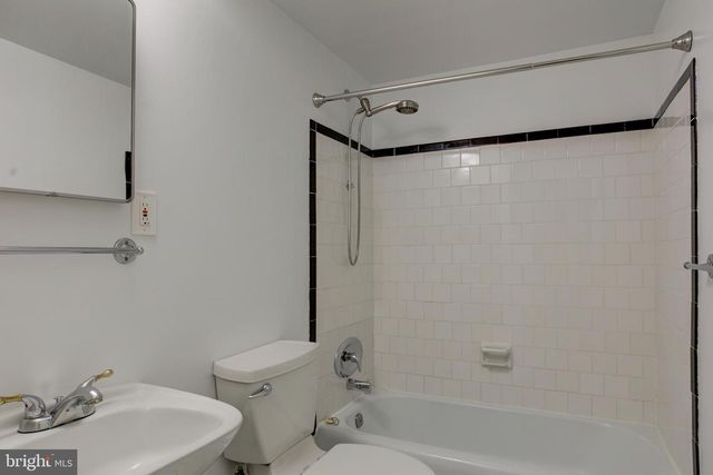 1905 RICHMOND AVE, Woodbridge, VA 22191