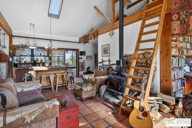 53408 Stud Valley Road, Pioneertown, CA 92268