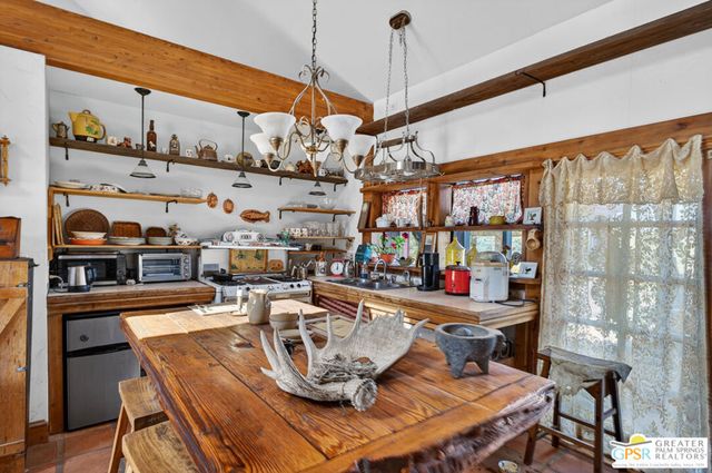 53408 Stud Valley Road, Pioneertown, CA 92268