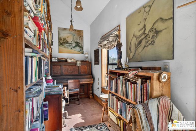 53408 Stud Valley Road, Pioneertown, CA 92268