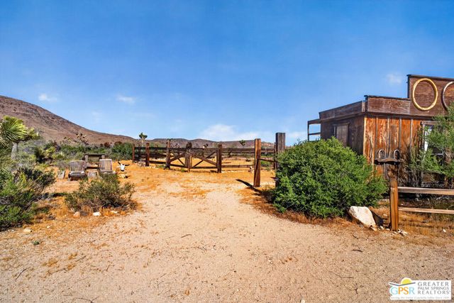 53408 Stud Valley Road, Pioneertown, CA 92268