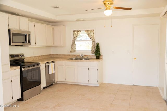 1294 Knollwood Drive, Newbury Park, CA 91320