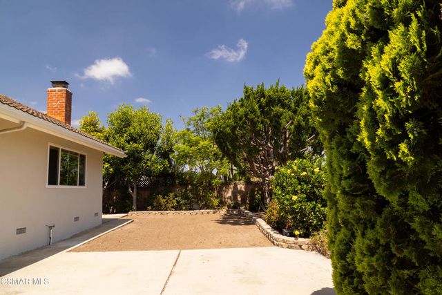 1294 Knollwood Drive, Newbury Park, CA 91320
