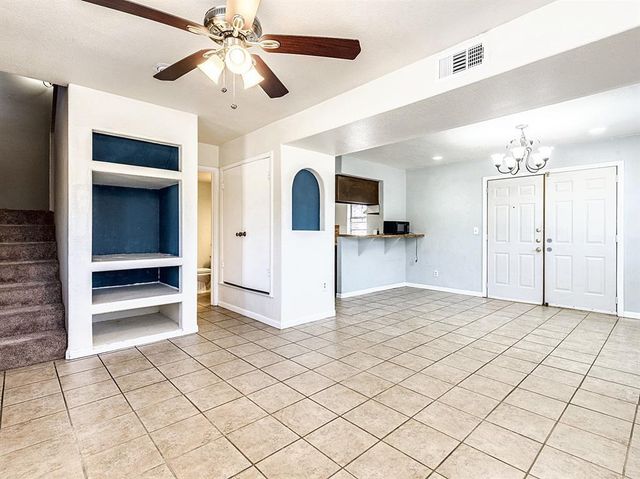 901 Glass DR A, Leander, TX 78641