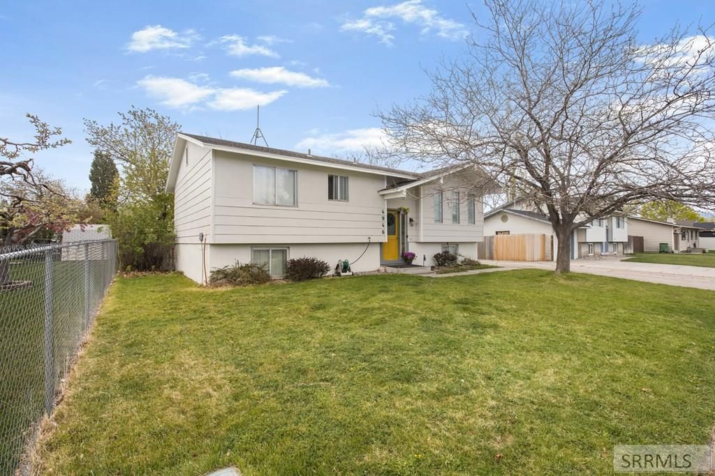 Image 2 of property listing at 4946 Galena Street, Chubbuck, ID 83202