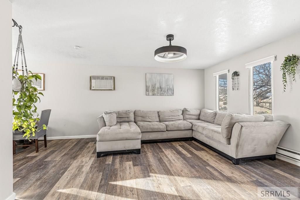 Image 7 of property listing at 4946 Galena Street, Chubbuck, ID 83202