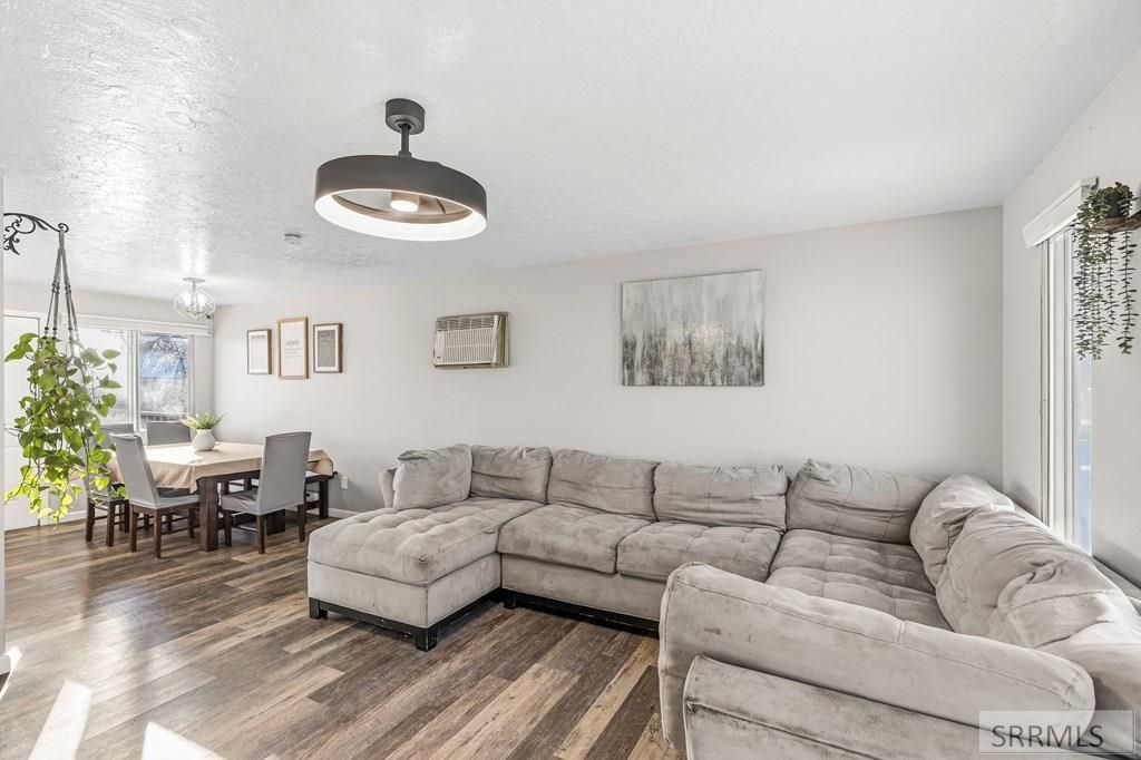 Image 8 of property listing at 4946 Galena Street, Chubbuck, ID 83202