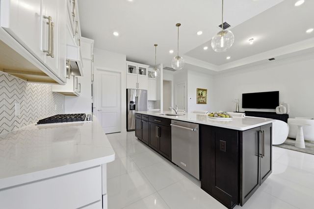 10332 Northbrook Circle, Palm Beach Gardens, FL 33412