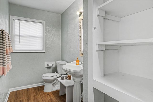 4909 Holmes Dr, Corpus Christi, TX 78411