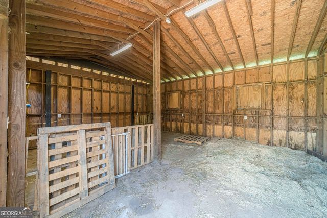 890 Fairplay Drive, Social Circle, GA 30025
