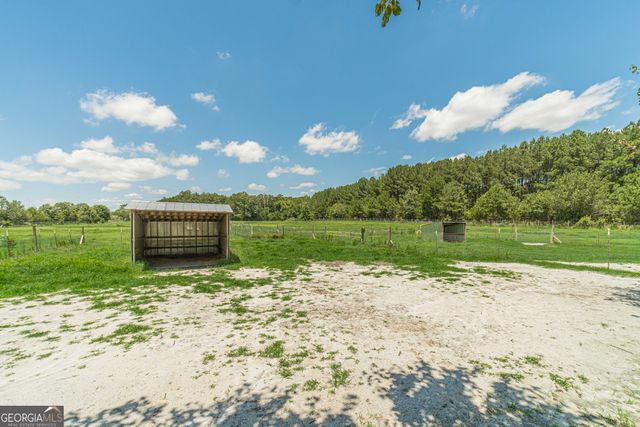 890 Fairplay Drive, Social Circle, GA 30025