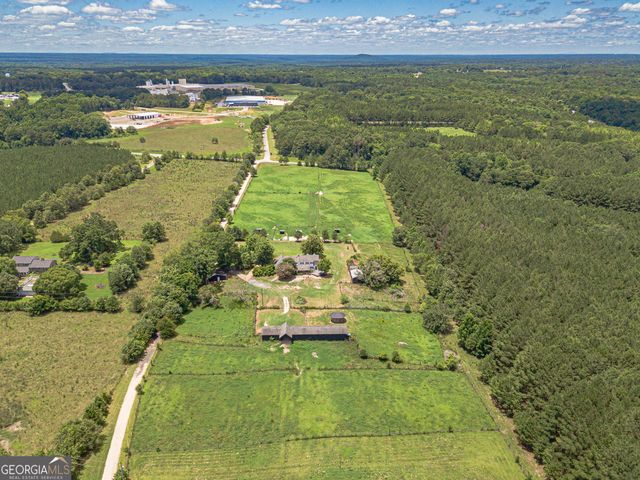 890 Fairplay Drive, Social Circle, GA 30025