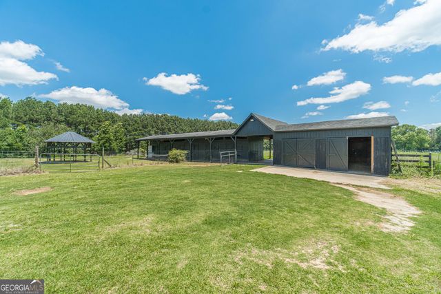 890 Fairplay Drive, Social Circle, GA 30025