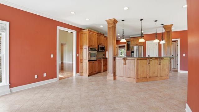 292 Ridgecrest Dr, Winchester, TN 37398