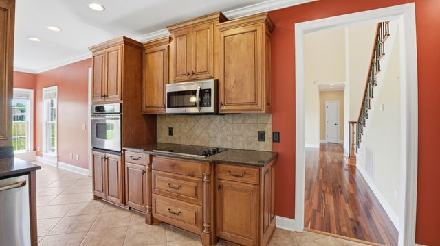 292 Ridgecrest Dr, Winchester, TN 37398