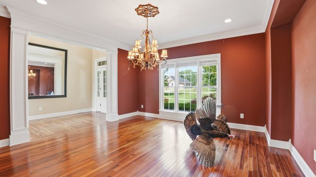 292 Ridgecrest Dr, Winchester, TN 37398