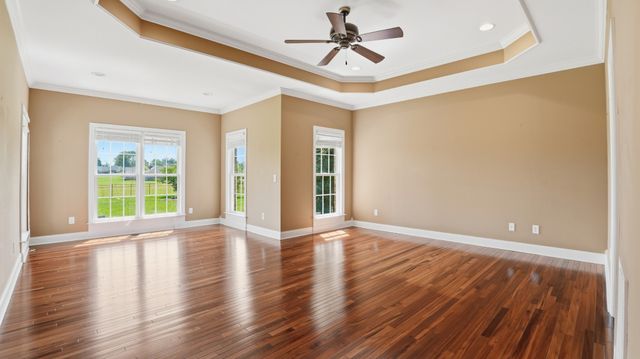 292 Ridgecrest Dr, Winchester, TN 37398