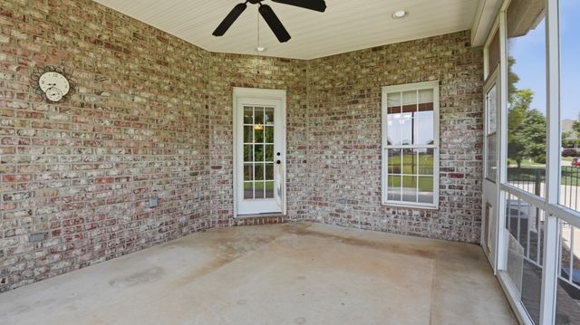292 Ridgecrest Dr, Winchester, TN 37398