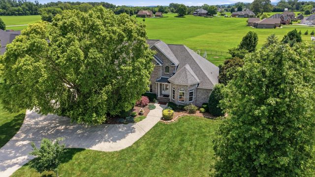292 Ridgecrest Dr, Winchester, TN 37398