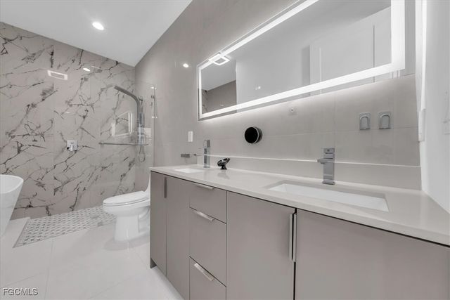 363 Paisley AVE, Lehigh Acres, FL 33974