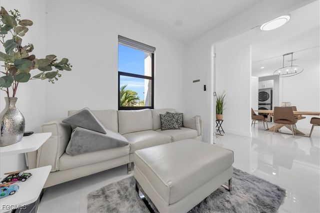 363 Paisley AVE, Lehigh Acres, FL 33974