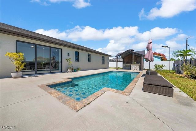 363 Paisley AVE, Lehigh Acres, FL 33974