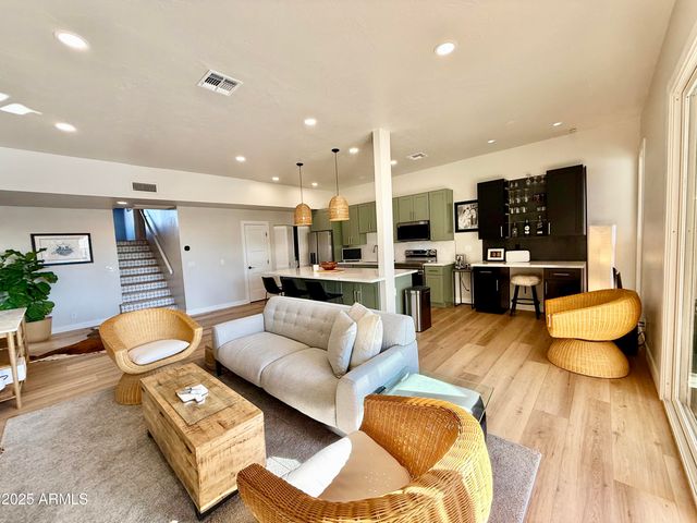 1209 E NORTHSHORE Drive 138, Tempe, AZ 85283