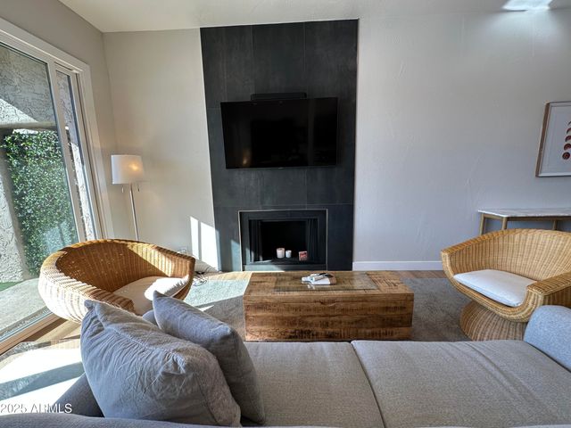 1209 E NORTHSHORE Drive 138, Tempe, AZ 85283