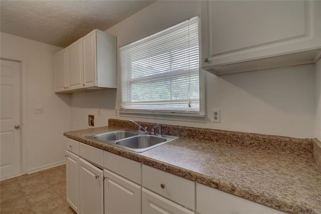 4749 Lost Colony Court, Stone Mountain, GA 30088
