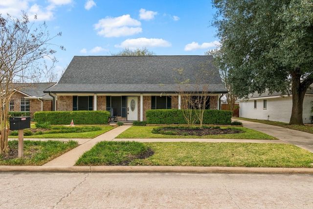 1735 Eastfield Drive, Missouri City, TX 77459