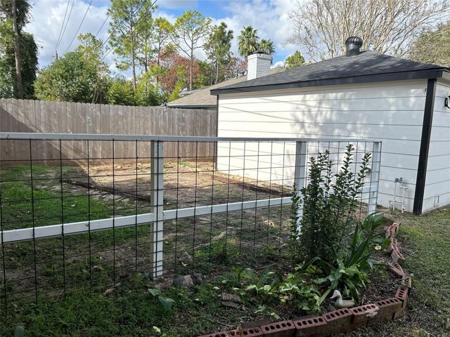 1735 Eastfield Drive, Missouri City, TX 77459