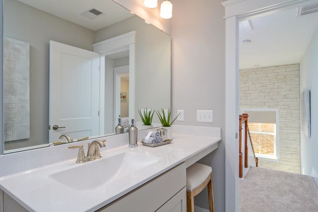 6002 Haddington Drive, Roebuck, SC 29376