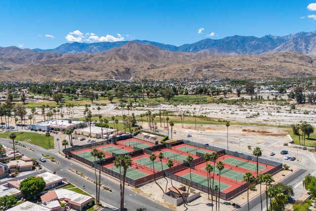 68725 Calle Tolosa, Cathedral City, CA 92234